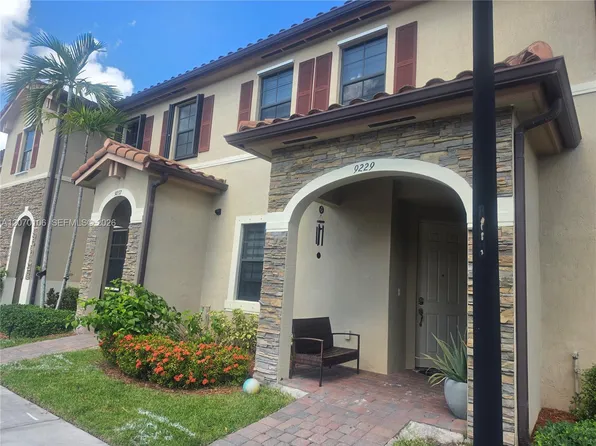 9229 W 33rd Way, Hialeah, FL 33018