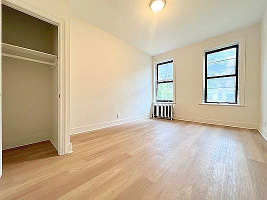 2nd image of 392 Saint Johns Pl APT 1F