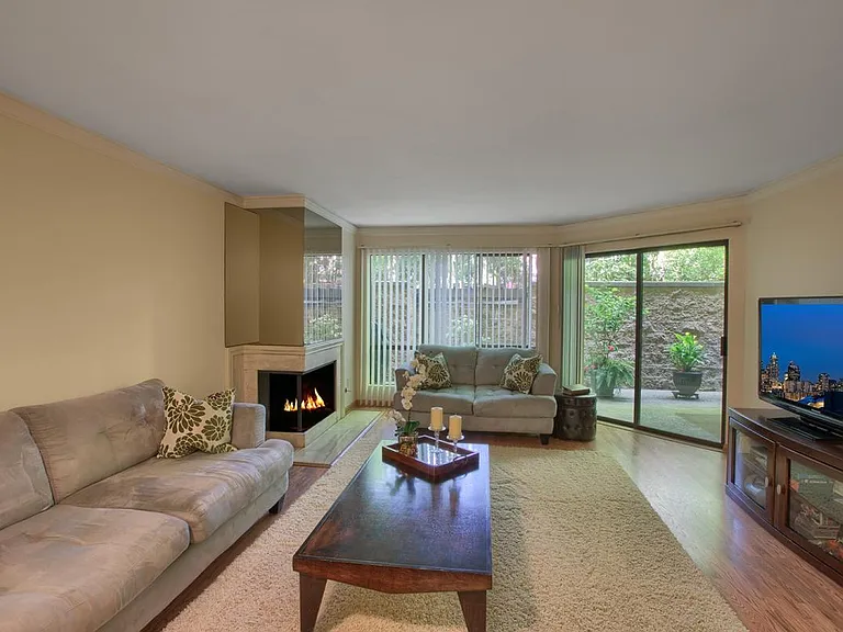 401 100th Ave NE #112 — Photo 5