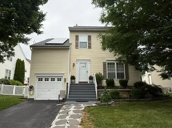 21 Cherokee Trl, Burlington, NJ 08016