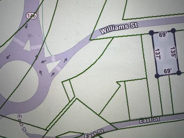 40 Williams Street, Niskayuna, NY 12309