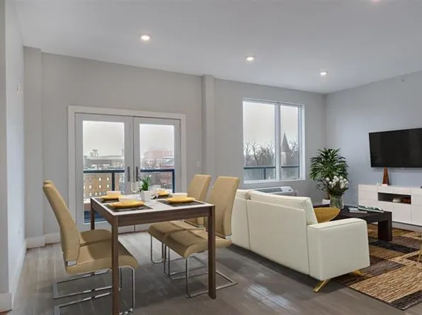 375 5th Street image 3 of 13