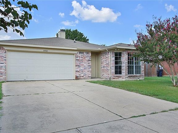 3rd image of 5908 Shady Springs Trl