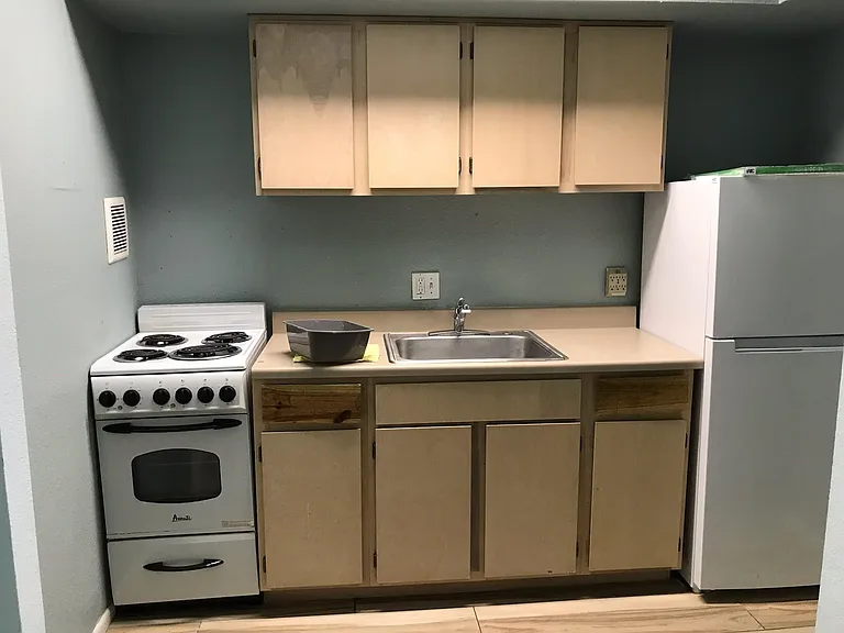 3118 San Jacinto St #9 — Photo 6