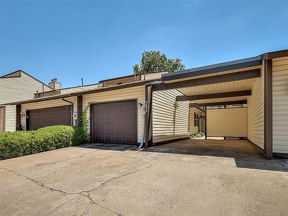 2nd image of 4606 Hemlock Ln