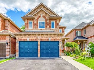 3756 Althorpe Cir #Basement, Mississauga, ON L5N 7G4