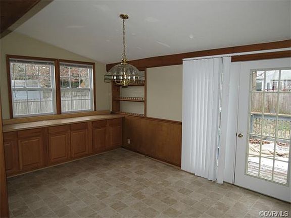 4th image of 119 Sunny Dr