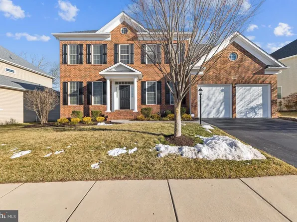 25099 Great Berkhamsted Dr, Aldie, VA 20105