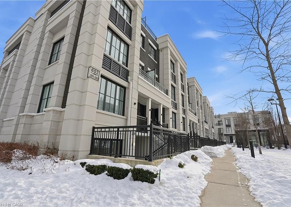 1st image of 652 Cricklewood Dr #201