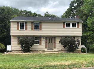 148 Lansdowne Dr, Coraopolis, PA 15108