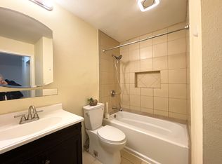 14645 NE 34th St APT C-1, Bellevue, WA 98007