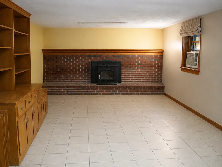 107 Rocky Hill Rd — Photo 15