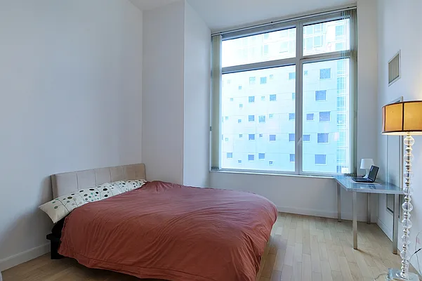 Rented by Corcoran | media 38