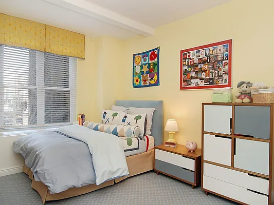 Sold by Sotheby's International Realty | media 26