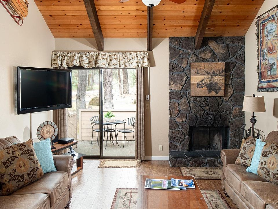 1st image of 17694 Tennis Village Ct