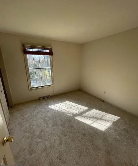 36 Talbott Ave — Photo 17