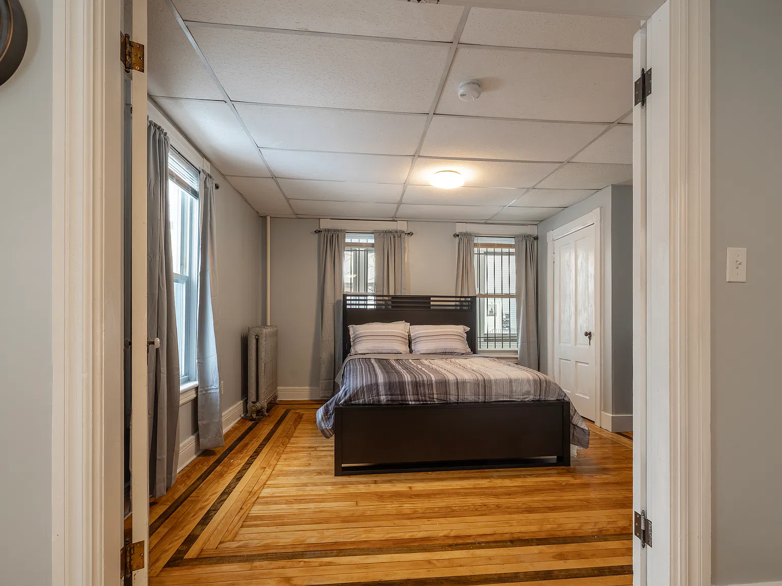 1 Dayton Pl — Photo 1