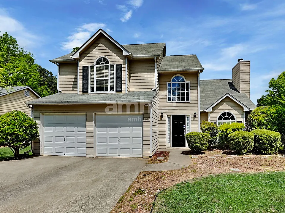 3150 Peartree Dr NW
