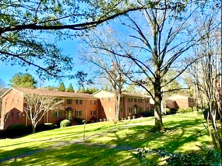 430 Lindbergh Dr NE — Photo 34