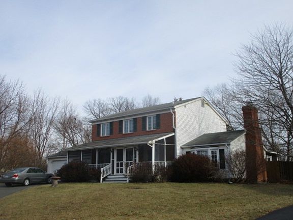 2nd image of 650 Eric Ct