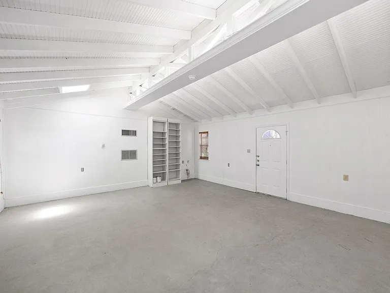 11205 D K Ranch Rd — Photo 28