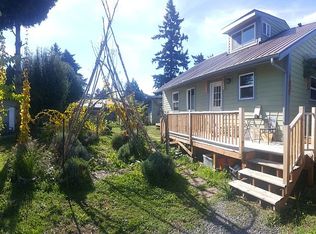 4234 NE Highland Ct, Portland, OR 97218