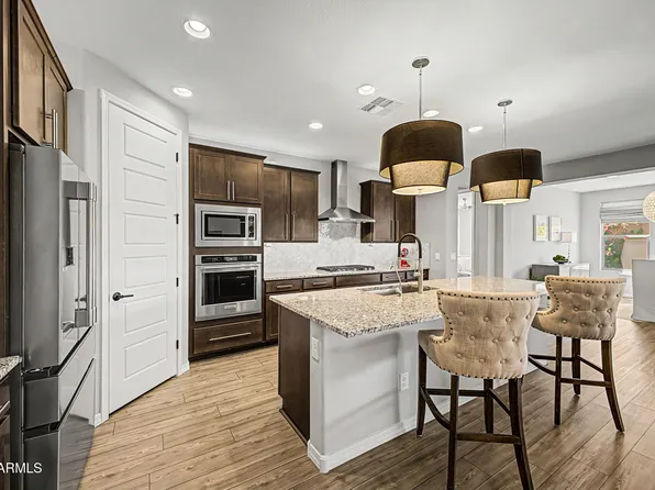 1891 W FAWN Way, San Tan Valley, AZ 85144