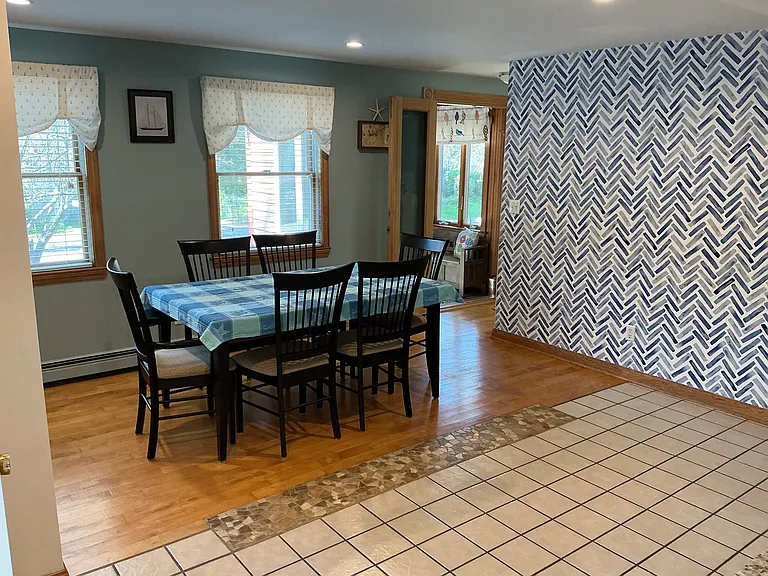 24 Kittredge Rd — Photo 10