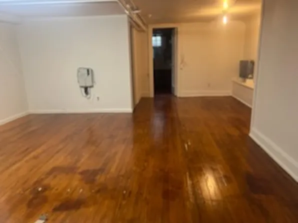 937 53rd Street image 4 of 4