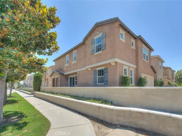 6130 Snapdragon St, Eastvale, CA 92880