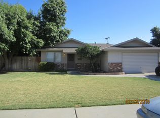 1620 Cypress Ln, Lemoore, CA 93245