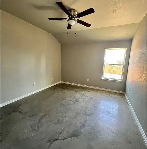 1200 N 8th St — Photo 5