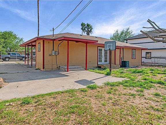2nd image of 420 N Beto Garcia Dr
