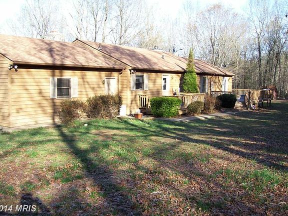 4th image of 11364 Pinewood Ln