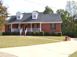 905 14th Ct, Pleasant Grove, AL 35127