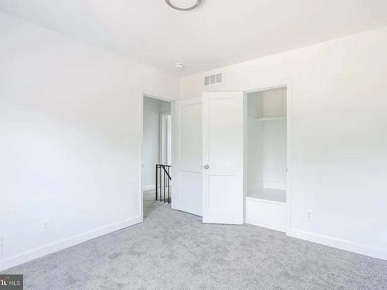 1046 Middlesex Rd — Photo 19