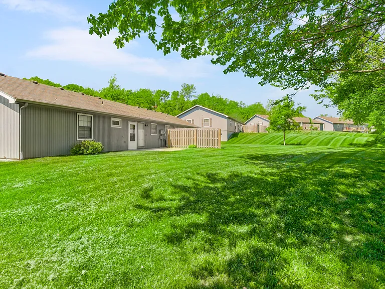 24 Wallingford Dr #24 — Photo 11