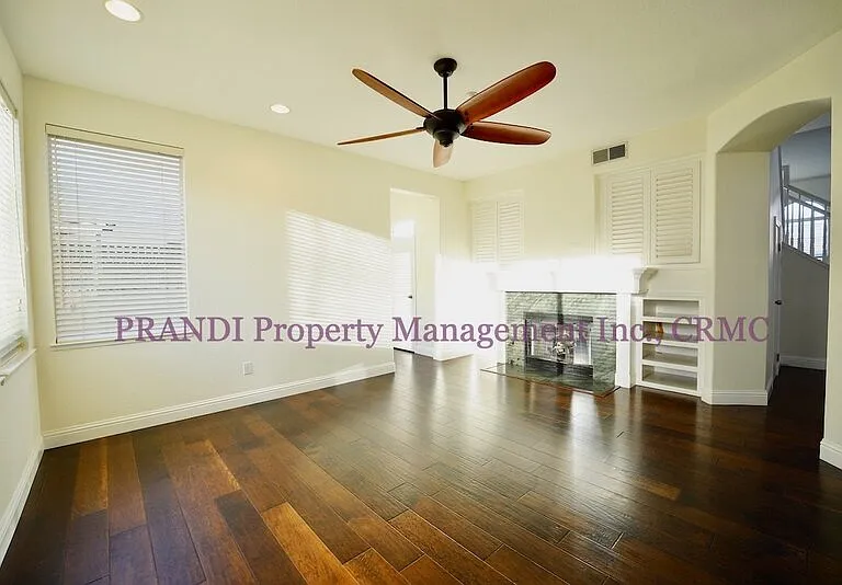 14 Pizarro Ave — Photo 6