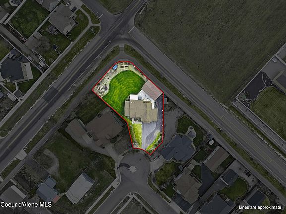 3rd image of 1176 W Watercress Ave