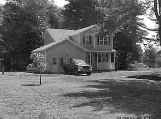20 Grey Fox Dr, Fort Edward, NY 12828