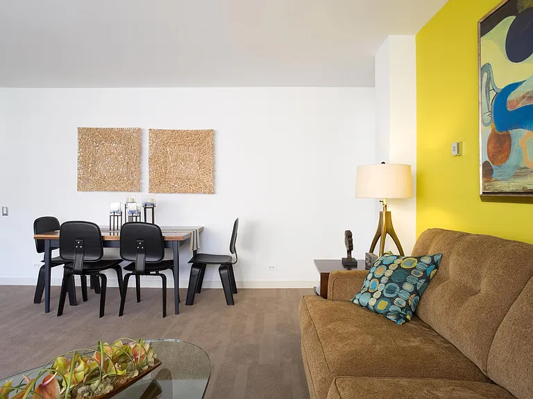 Dining/Living room