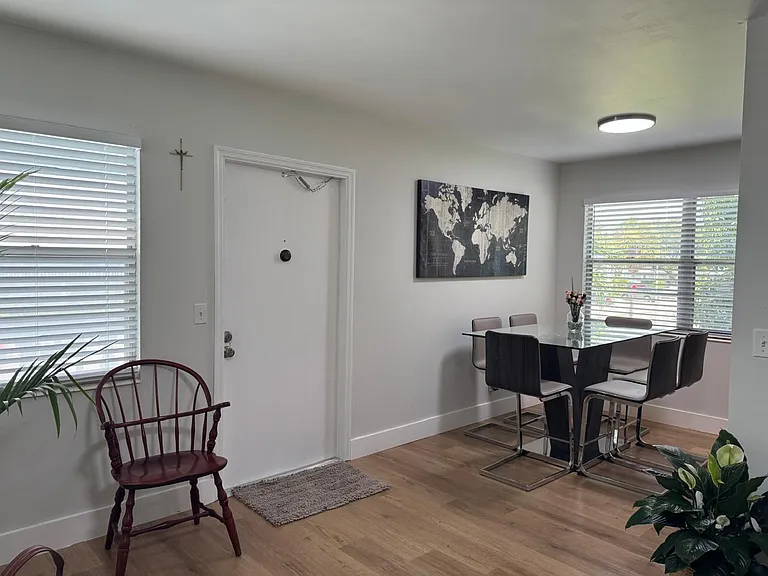 124 Oakridge Cir #124-I — Photo 5