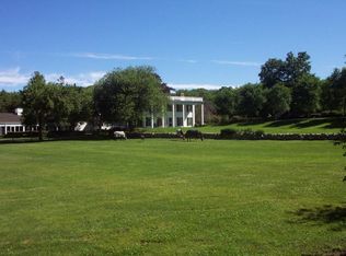 107 Slades Corner Rd, Dartmouth, MA 02748