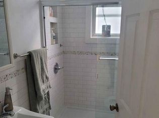 708 N 7th St APT 2L, Newark, NJ 07107