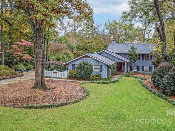 3201 Mountainbrook Rd, Charlotte, NC 28210