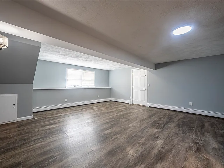35 Nelson Ave #1 — Photo 7