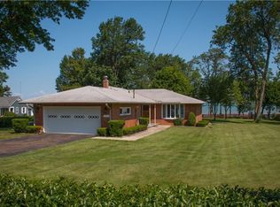 5734 Old Lake Shore Rd, Lake View, NY 14085