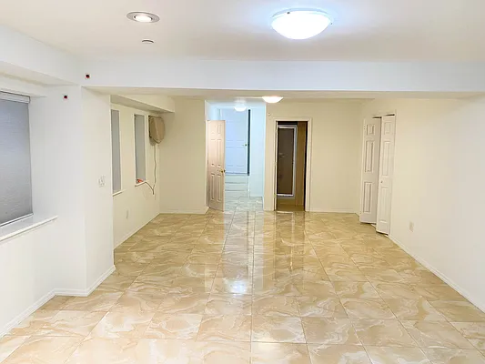Sold by Remax Edge | media 34
