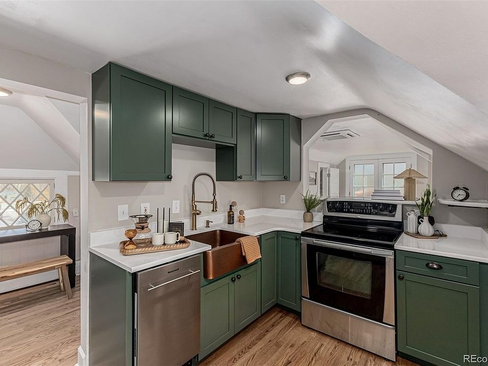 1st image of 1130 N Lafayette Street #5
