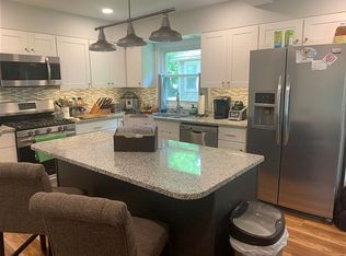 12 Eastern Pkwy, Auburn, NY 13021